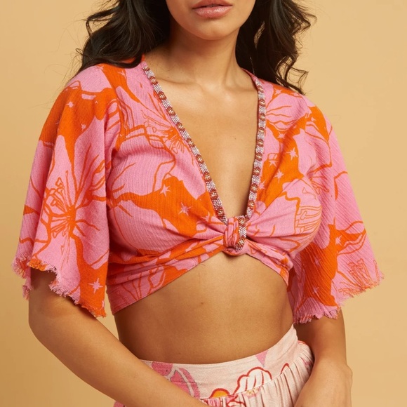 Z&L Europe Aloha Top Floral Short Sleeve Tie Front Cropped Blouse Size Small - Picture 1 of 9